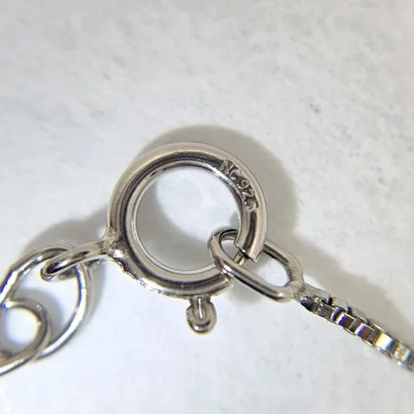 0.75 cttw Diamond Circle Pendant 925 Sterling Silver 18" Necklace